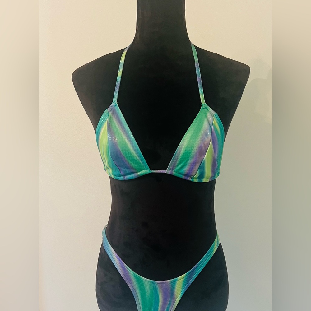 Two piece swimsuit 🩱 with a little gleamer (shine)